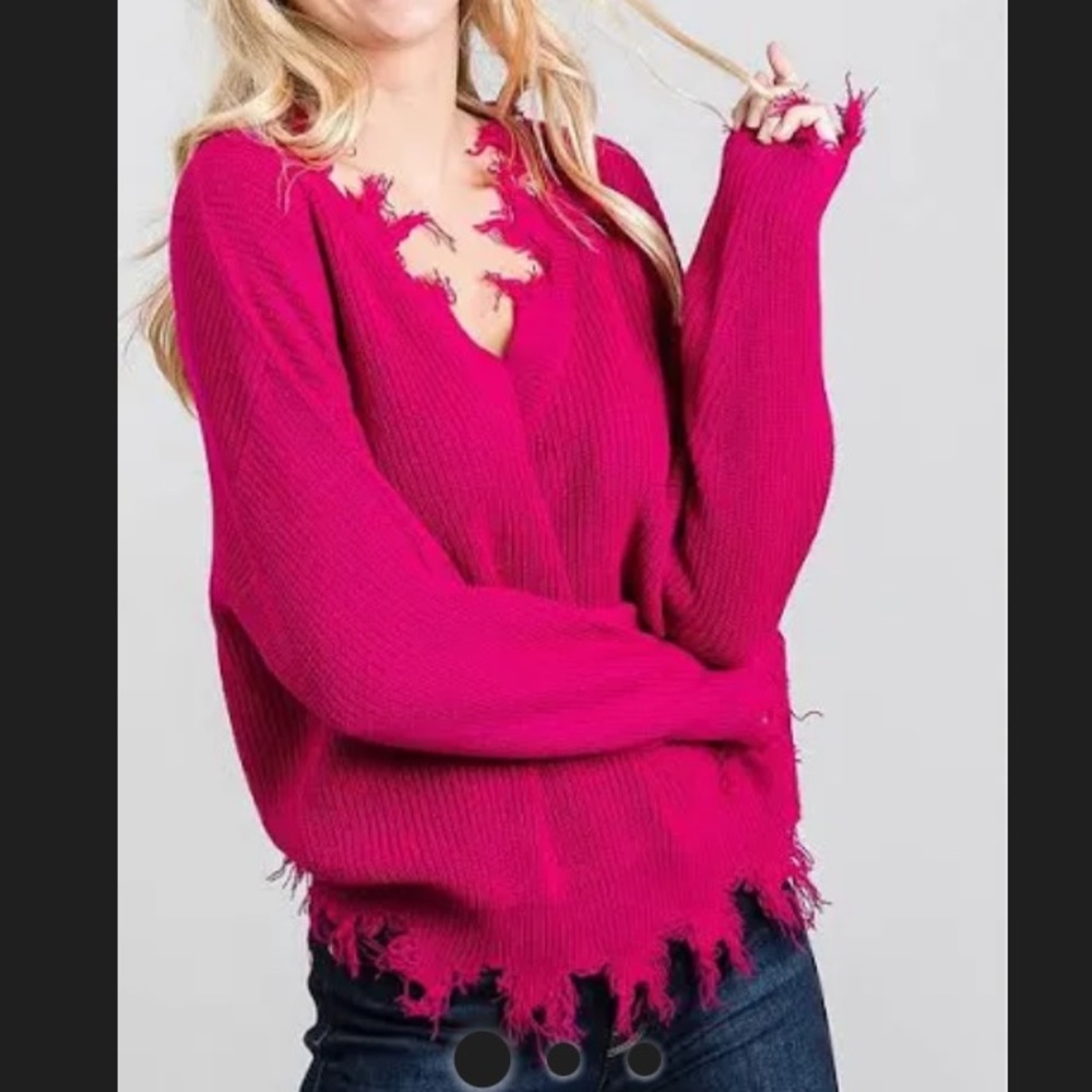 NWT Vici for Geegee plus Size Magenta Pink Plus Size Distressed Sweater